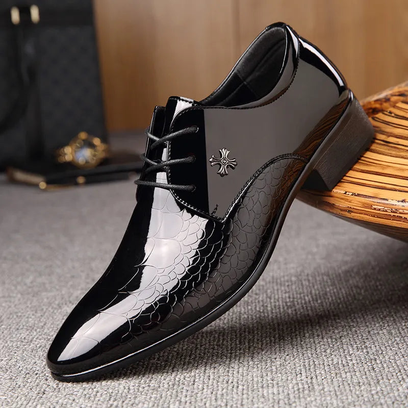 Fynorr™ Chaussures en Cuir Verni Homme – Élégance Classique Reynalds